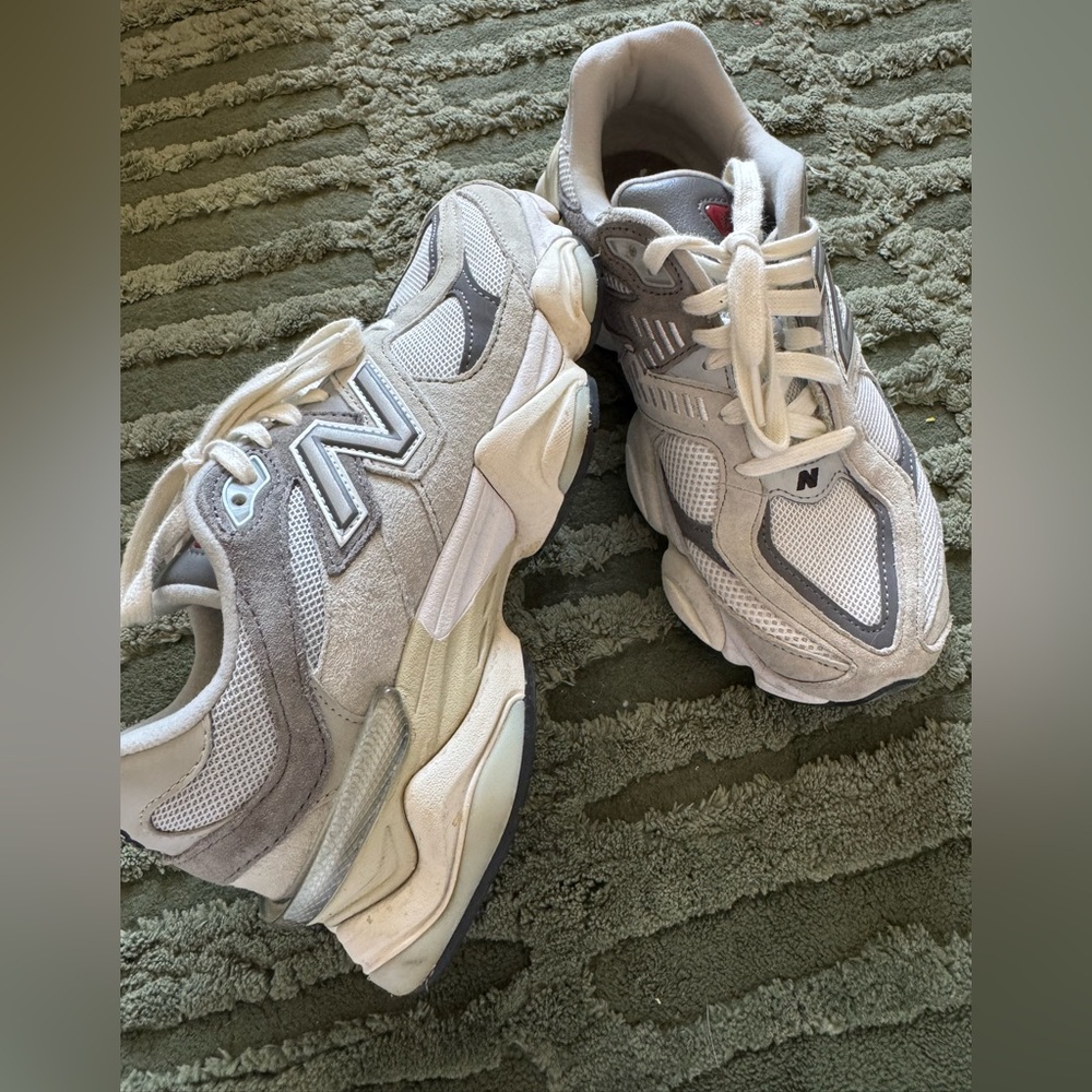 New balance 9060
